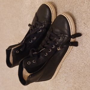 Ugg leather high sneakers